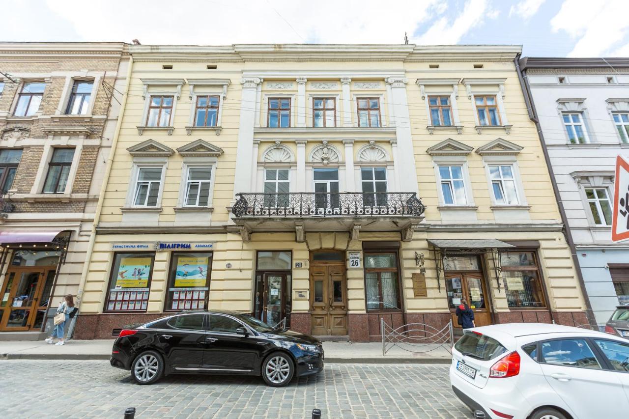 Квартира В Центрі Подобово На Вулиці Коперника 26 Біля Палацу Мистецтв Lviv Luaran gambar